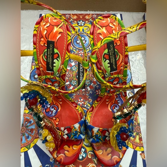 NEVER WORN Dolce & Gabbana Jeweled T-Strap Sandal Heels - Picture 11 of 11